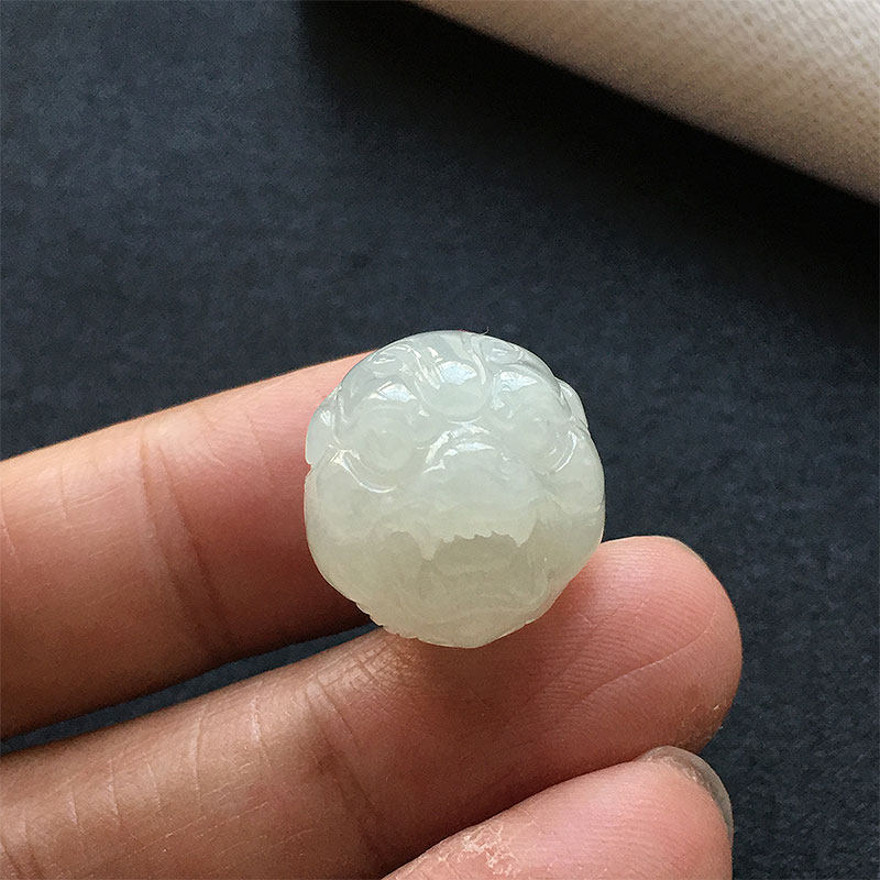 冰种精雕狮子头玉珠子单珠配珠