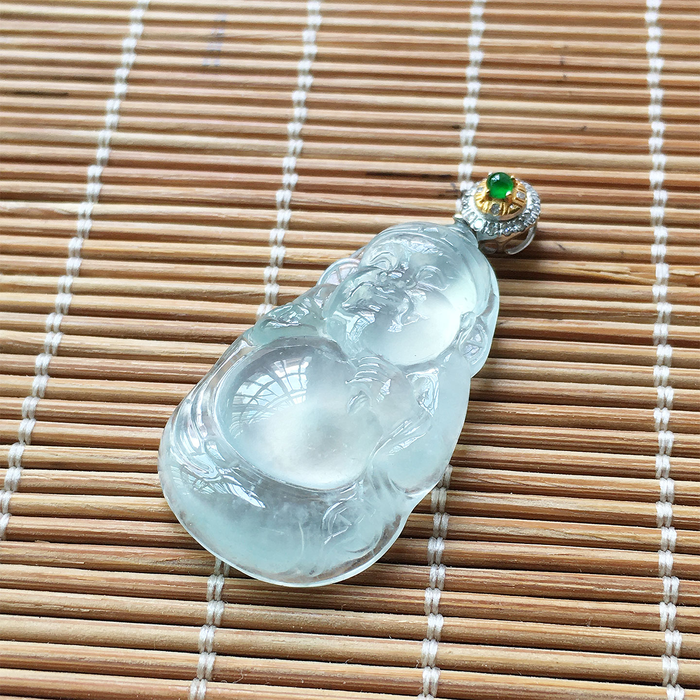翡翠玻璃种纯净起光玉财神吊