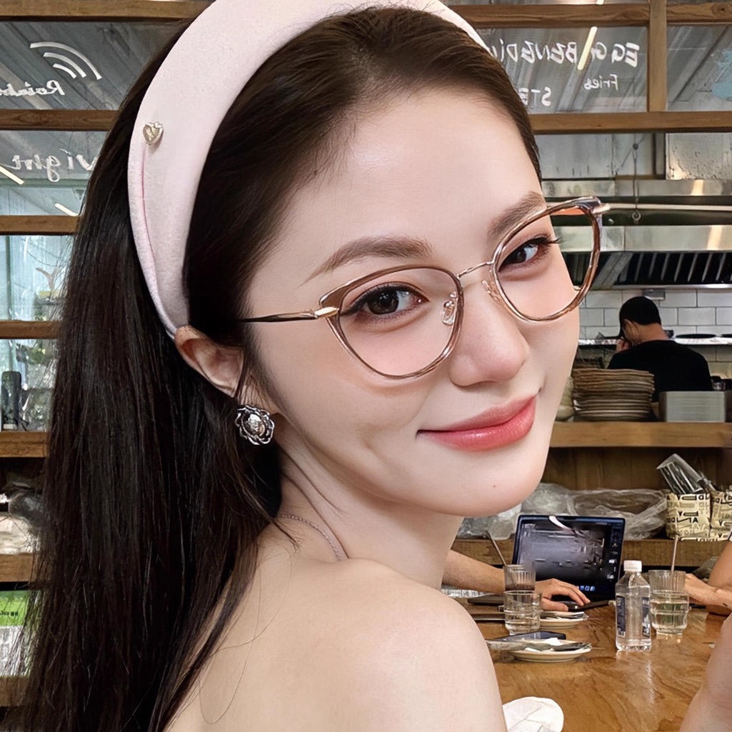 纯欲猫眼型眼镜近视女可配度数超轻大框咖啡色方圆脸显瘦眼睛框架