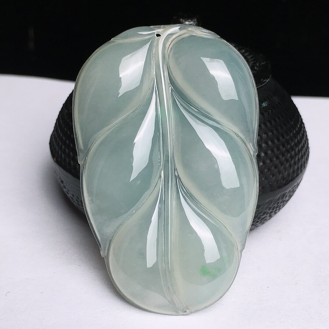 缅甸正品纯天然A货翡翠绿叶子玉坠 女款老坑种冰种吊坠玉石挂件