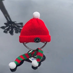 奔驰E奔驰S车标装饰红色小帽子围巾汽车立标小红帽圣诞帽车载摆件