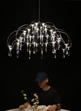 天穹之伞水晶吊灯萤火虫火花球饭厅灯创意艺术设计感圆桌灯后现代