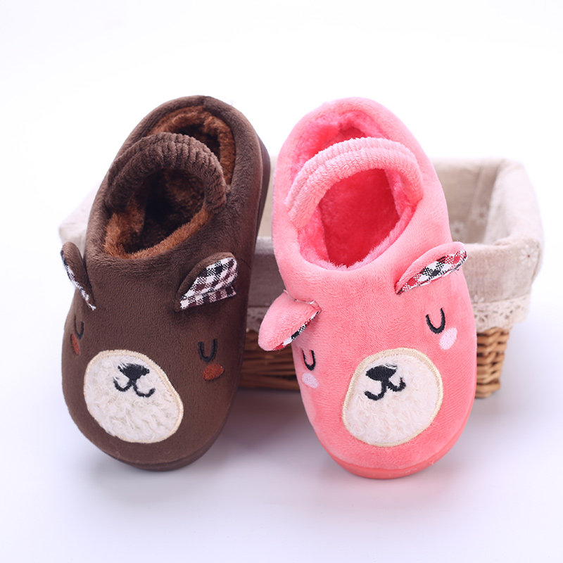 Pantoufles enfants en suède pour hiver - semelle caoutchouc - Ref 1024419 Image 4