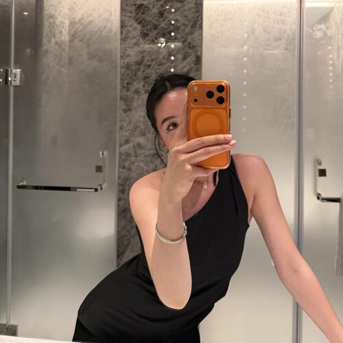 2026quitwon新款超质感斜边遮副乳超显瘦西装不规则背心
