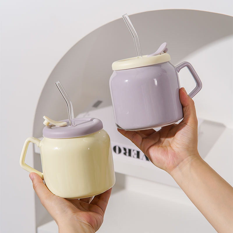 大容量奶油风杯子陶瓷带盖吸管马克杯女生高颜值家用办公室喝水杯