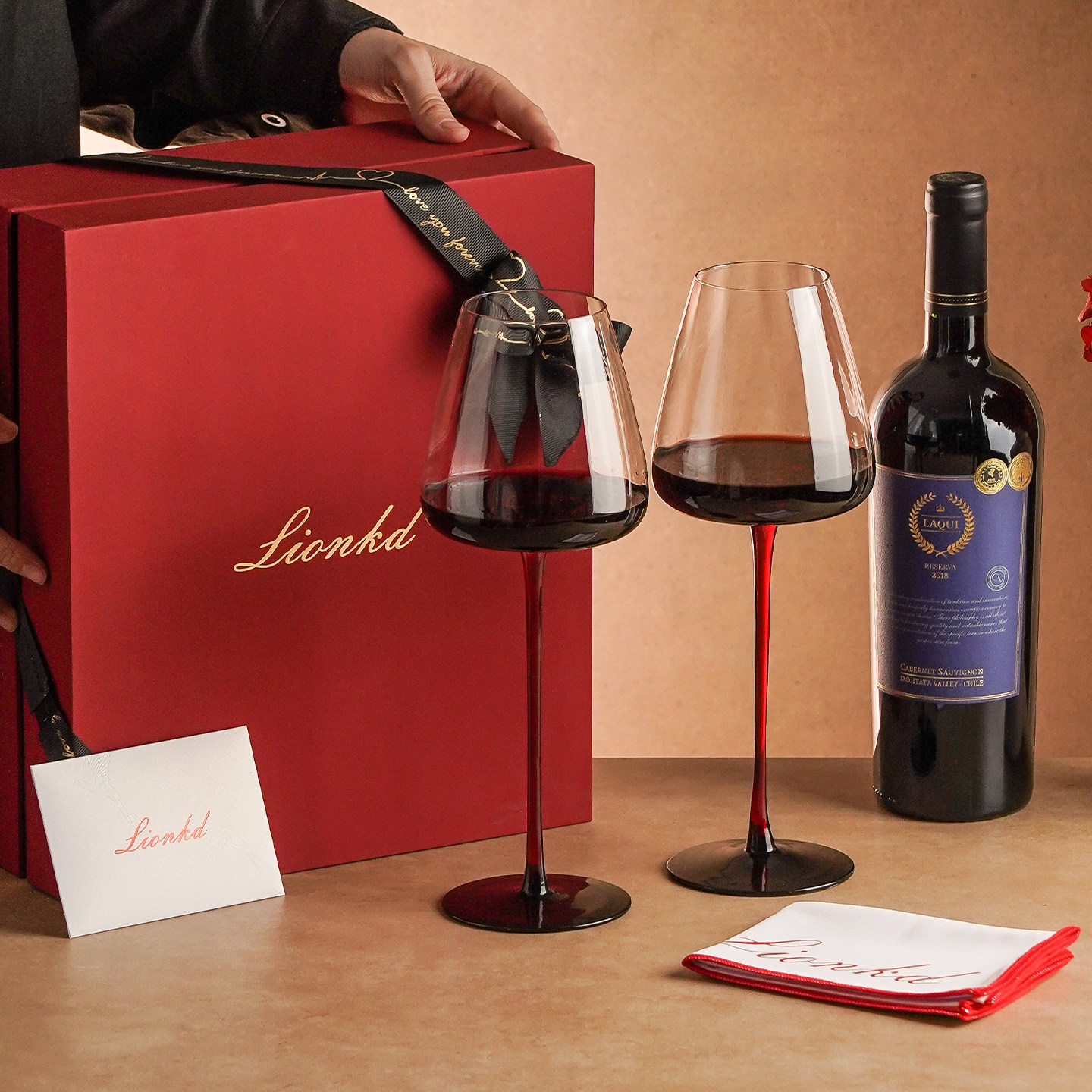 结婚送新人订婚新婚礼物送新人高级实用送新娘香薰礼盒敬酒杯礼品