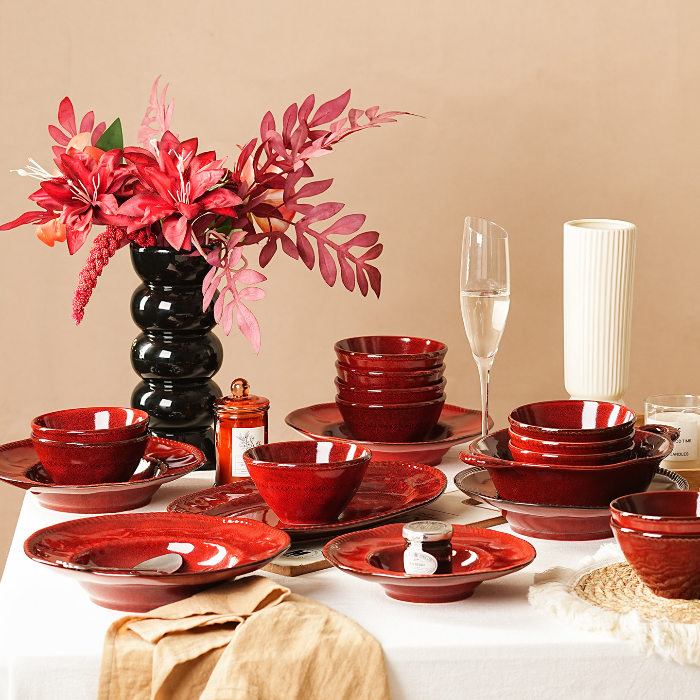 釉下彩碗碟套装家用2025新款高级乔迁结婚新婚礼物陶瓷餐具碗盘子