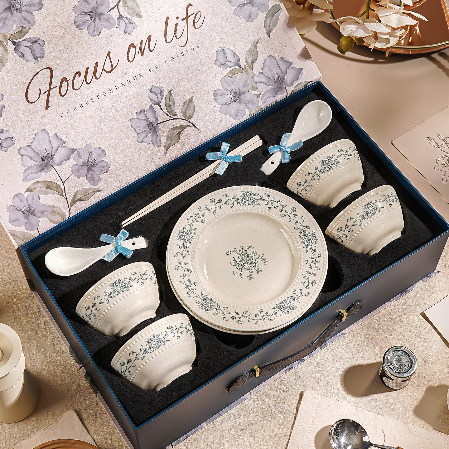 陶瓷碗盘套装家用釉下彩餐具套装乔迁新居特别漂亮的碗碟套装碗筷