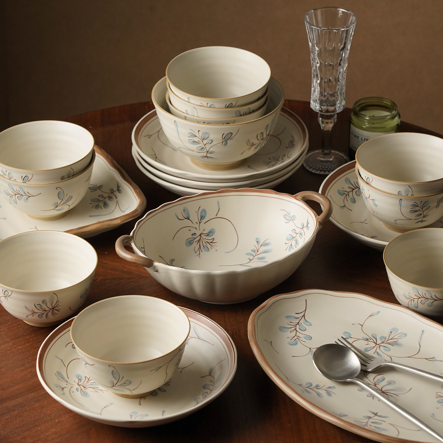 陶瓷碗碟套装碗盘筷一人食餐具套装一人食漂亮碗用2026新款高颜值