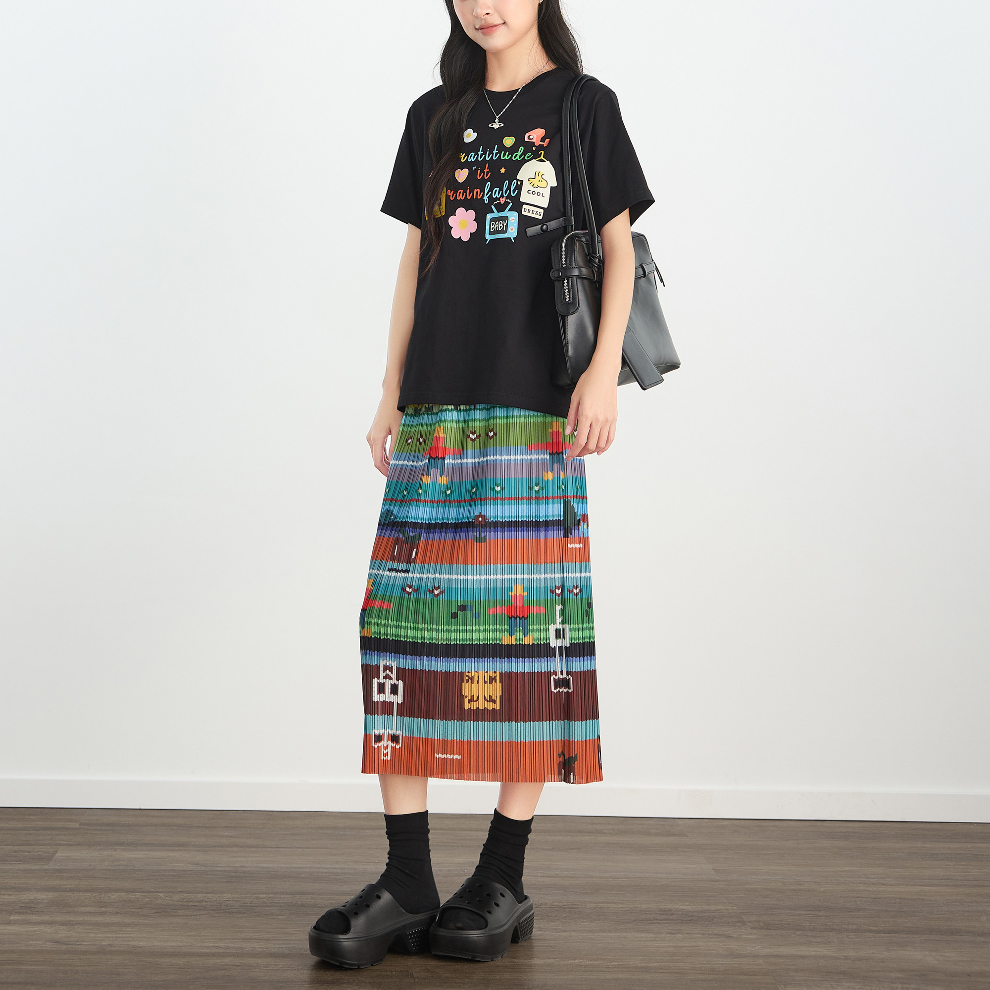 2026夏季新款多巴胺彩色褶皱半身裙女高腰中长款小众设计感压褶裙
