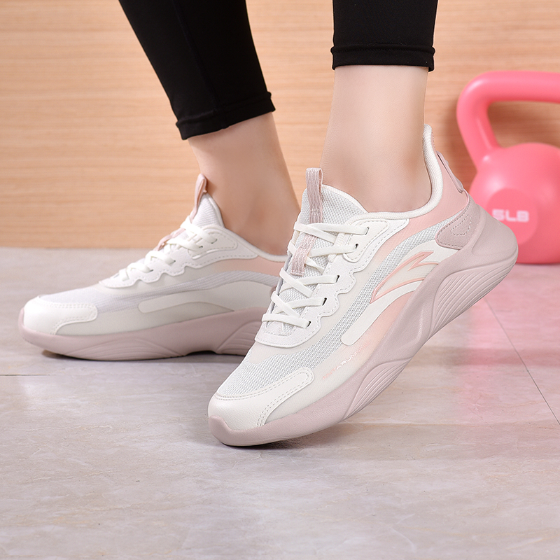 安踏凌云女款厚底软弹跑步跳绳鞋