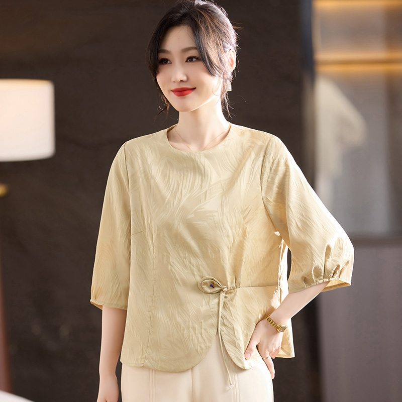 小个子妈妈夏装中袖洋气T恤衫2025新款中年女高贵母亲节夏季上衣