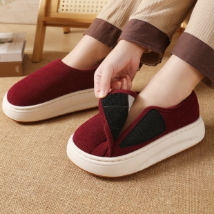 2026新款老北京厚底软底防滑布鞋女大脚骨脚宽胖肿亚麻透气妈妈鞋