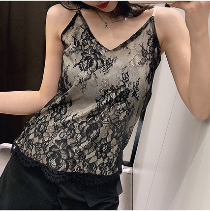 蕾丝吊带内搭外穿短款v领背心性感女大码夏百搭宽松纯欲弹力黑色
