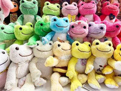 绘本微笑青蛙毛绒公仔摆件玩偶