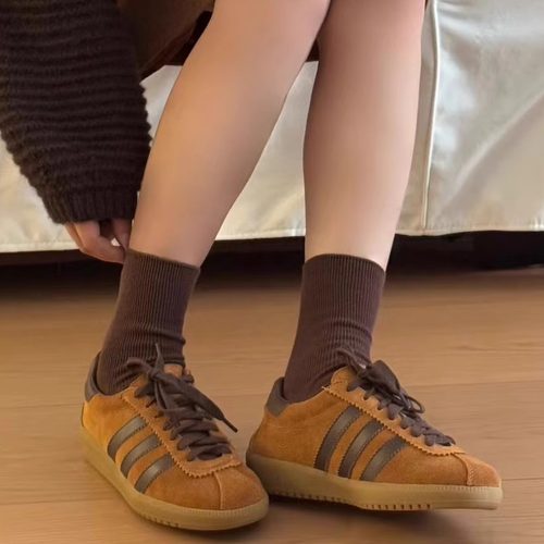 Opel欧宝三条杠德训休闲运动板鞋