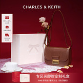 CHARLES&KEITH豆腐包CK2 新年礼物 80782444复古金属扣腋下包女