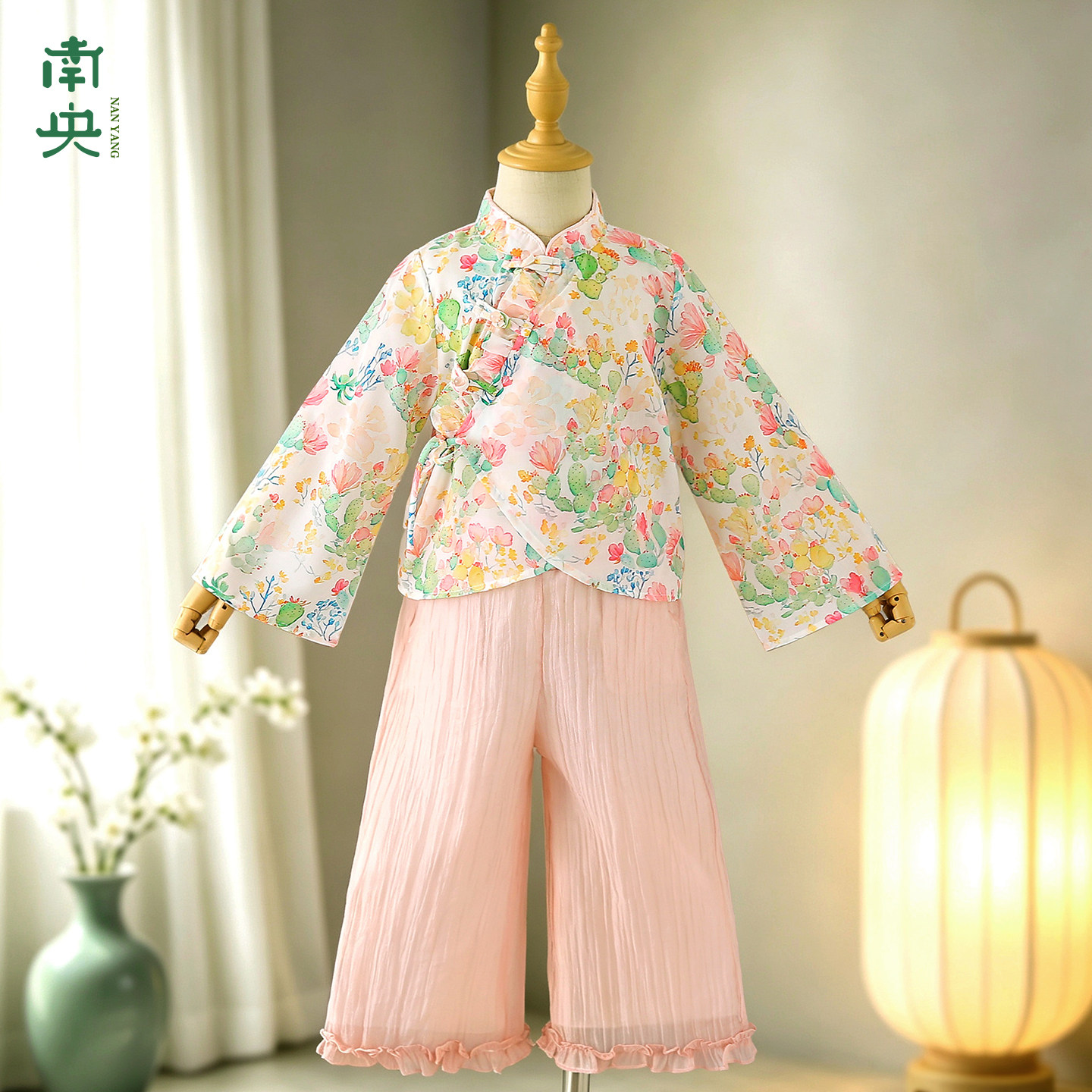 日常可穿汉服女童长袖长裤套装图片