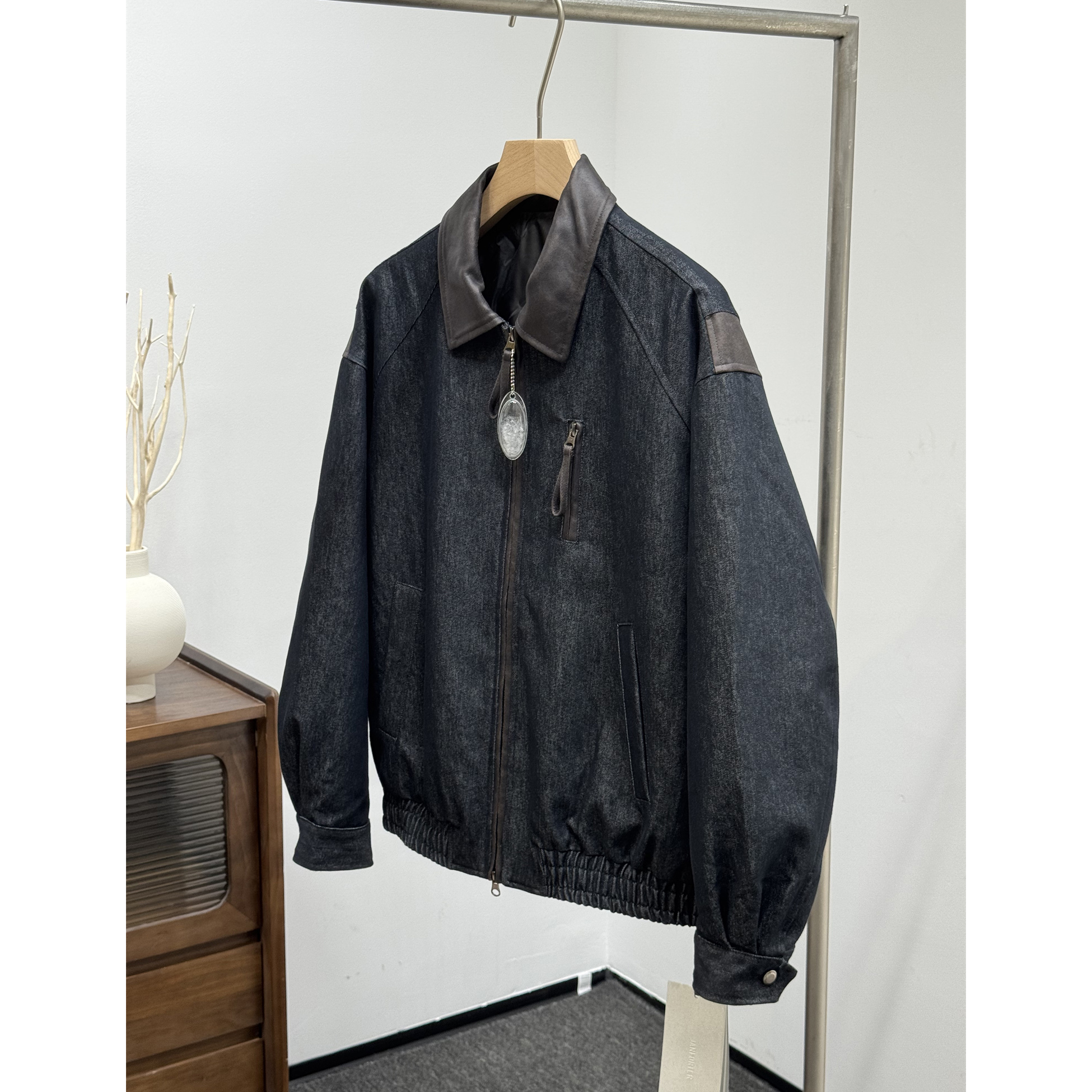 老钱风复古潮牌男士保暖羽绒牛仔服2025冬新款简约轻薄白鸭绒外套