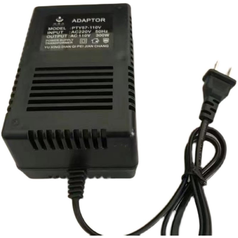 国内转国外变压器220伏转110伏300W交流电源转换器