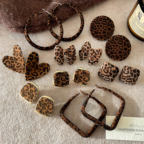 秋冬复古豹纹港风圆圈耳环女