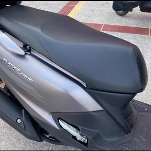 适用豪爵AFR125摩托车坐垫套HJ125T-27防水皮革座垫套ADX125座套