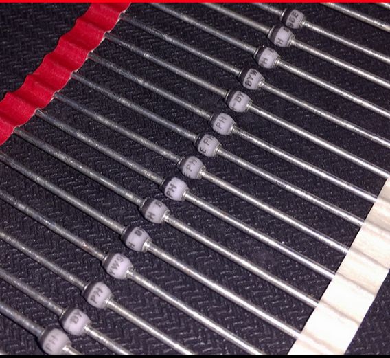 本店致力打造专业的电子元器件采购仓库! 由于元器件种类繁多,您在本店没有搜到的型号,可以直接咨询亮灯客服,我们会一一为您解答!