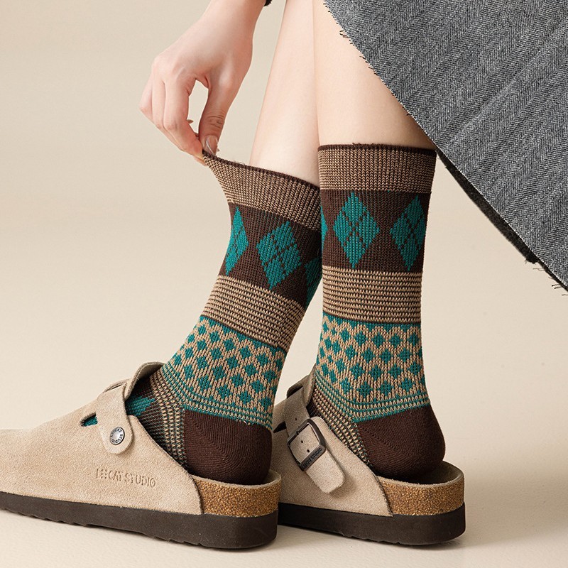 新款双针双路菱格袜子女中筒袜秋冬棉质美式复古堆堆袜无骨潮袜