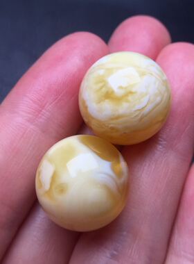 俄料蜜蜡 白花 散珠配珠 对珠 妖花 纹路 18mm 一对6.6克 锁骨珠