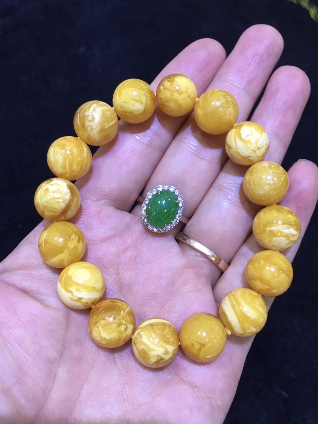 老蜜蜡 俄料 白花手串 橘黄 瓷白花 12.7mm 17.7克 腊层厚实