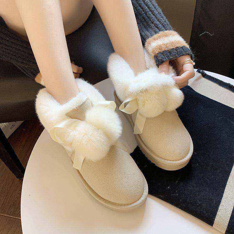 香港加绒加厚雪地靴女2025冬季新款百搭皮毛一体厚底棉鞋保暖短靴