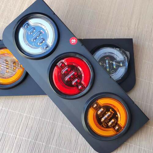 LED导光中集挂车尾灯24v四寸