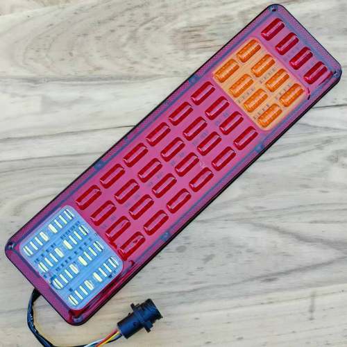 高亮防砸款解放后尾灯J6PJH6奥威