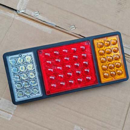 经典透镜140-2后尾灯24v总成LED货车大挂车农用车刹车转向倒车灯