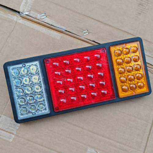经典透镜140-2后尾灯24v总成LED