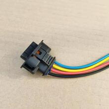 适配博士电喷共轨进气压力传感器插头机油进气温度座潍柴陕汽解放