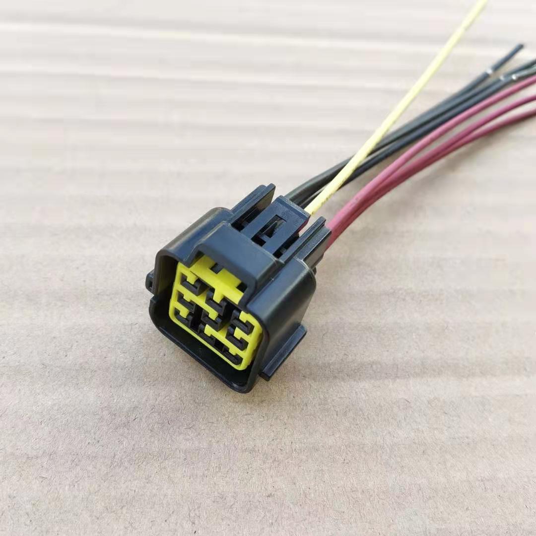 东风多利卡后尾灯插头福瑞卡 凯普特康霸劲诺线束D5D6D7D8线接头