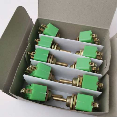 钮子开关仪表灯转向灯开关大灯摇臂拨动开关双档汽车改装2档开关