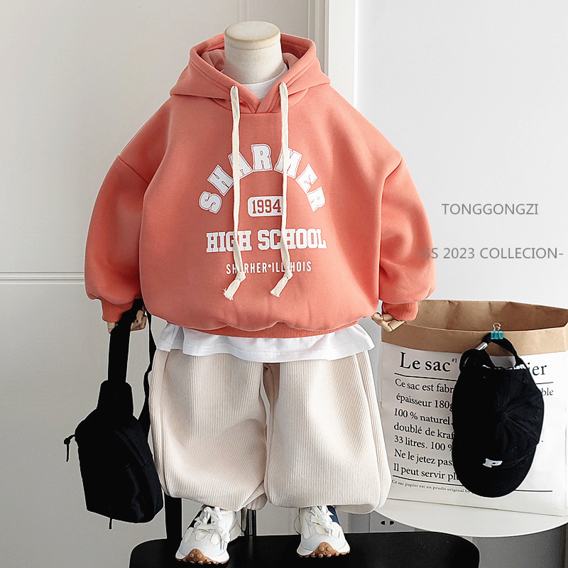 桐公子儿童一体绒连帽卫衣超显白