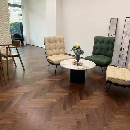 法式人字拼鱼骨拼多层新三层地板