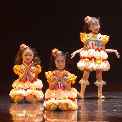 我的情绪小怪兽女童演出连衣裙