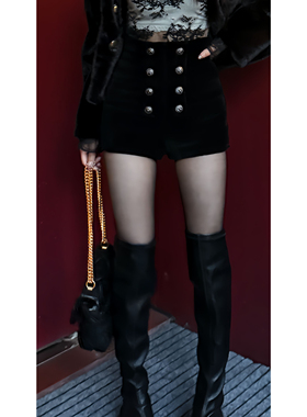 冬季新品【磊磊】高腰显瘦百搭黑色韩版双排扣短裤#8862