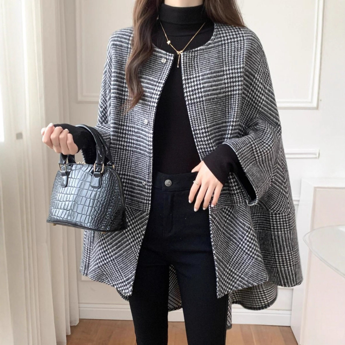 日系中长款开衫圆领格子外套斗篷女2025秋冬新款时尚潮流大衣女