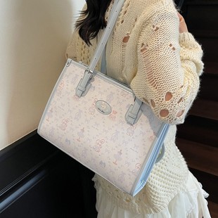 2025新款 大容量腋下包女式 可爱通勤学生上课单肩包外出旅行托特包