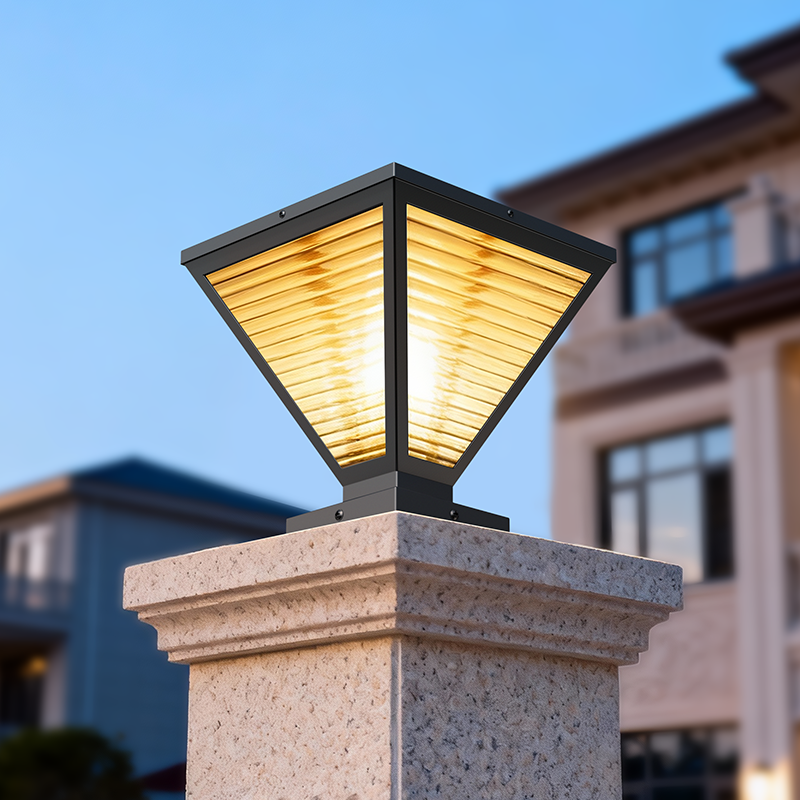 金字塔太阳能柱头灯户外防水别墅庭院灯室外大门两侧柱子灯围墙灯