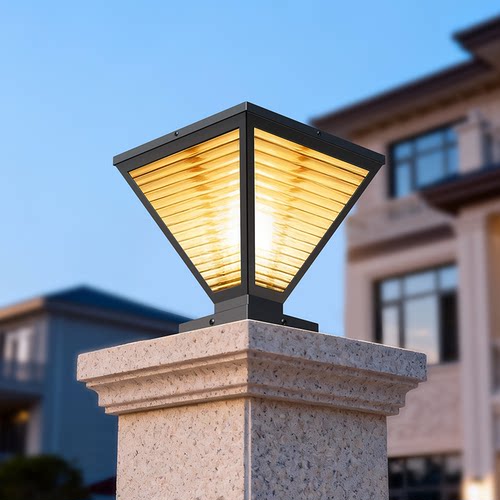 金字塔太阳能柱头灯户外防水别墅庭院灯室外大门两侧柱子灯围墙灯