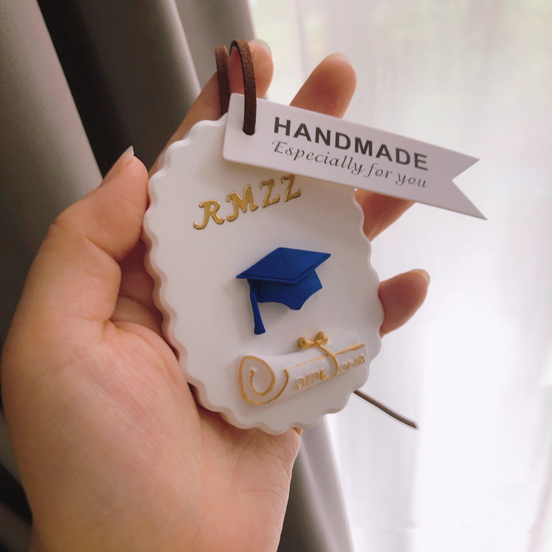 学士帽汽车香薰挂件家居衣橱挂牌定制礼盒/字母毕业季礼物伴手礼