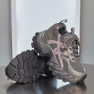 2025秋季老爹鞋女 新款显脚小秀气厚底休闲潮款运动鞋一件代