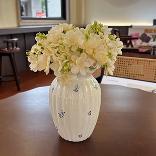 法式陶瓷花瓶轻奢高级感插花复古鲜花客厅摆件白色欧式碎花花瓶