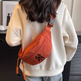 洋基队男女斜挎包胸包大容量学生跨包腰包运动布包潮牌联名小包